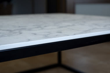 Tańsza alternatywa kamienia? Czym jest blat kompaktowy HPL?