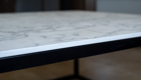 Tańsza alternatywa kamienia? Czym jest blat kompaktowy HPL?