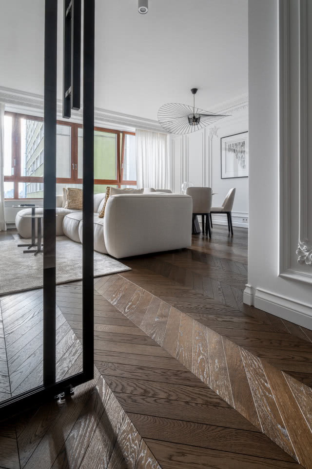 Ciepło we wnętrzu zaczyna się od podłogi