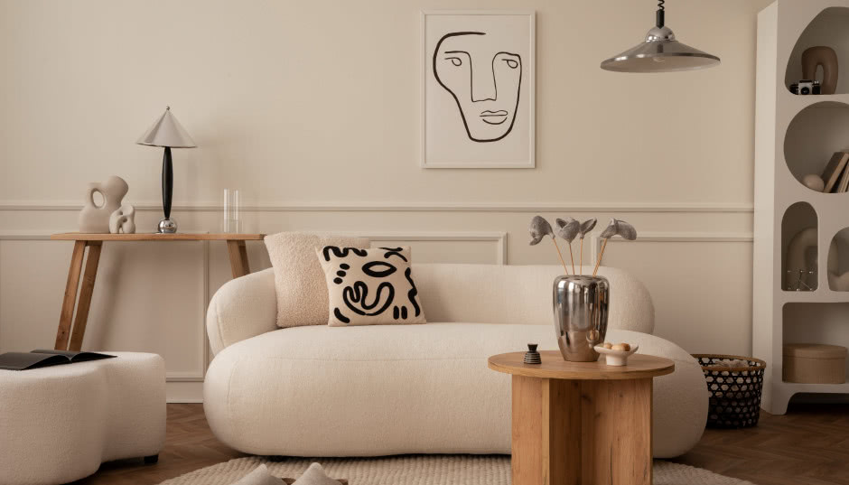 Chromowane meble i dodatki - srebro wraca na salony!