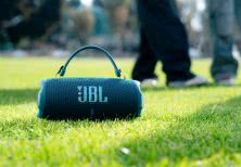 Nowy JBL Charge 6 - większa moc, lepszy dźwięk 