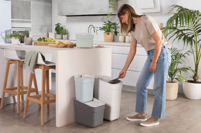 kosze do segregacji odpadów