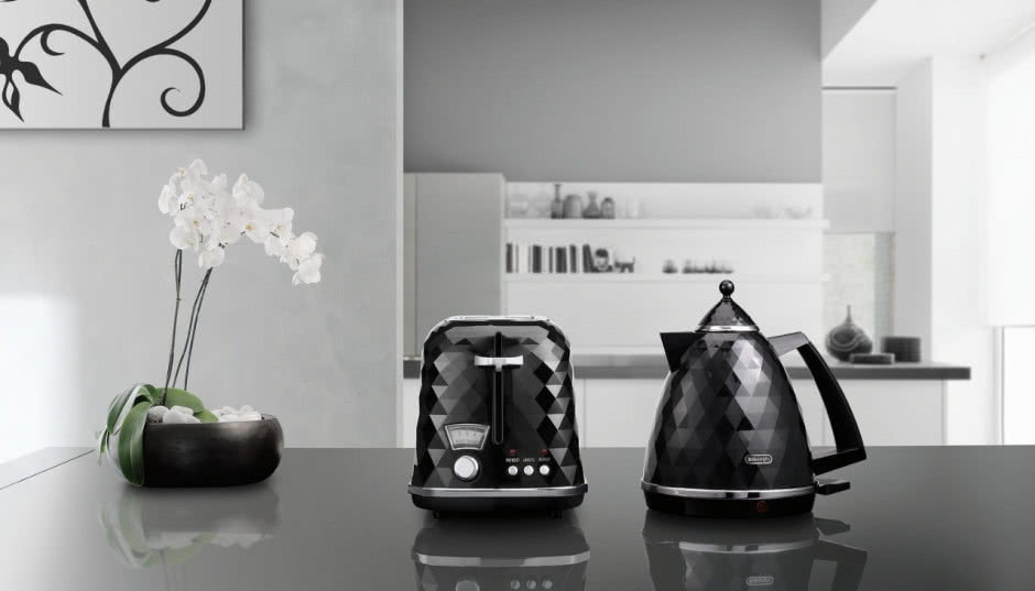 Zestawy śniadaniowe - czajniki, tostery, ekspresy