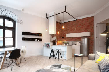 Industrialne mieszkanie w warszawskim Koneserze