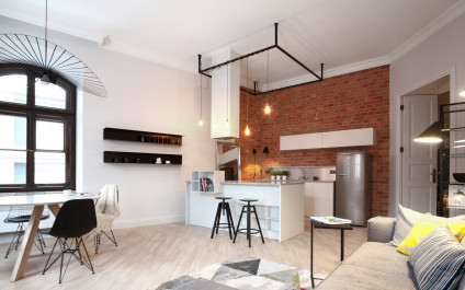 Industrialne mieszkanie w warszawskim Koneserze