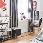 Salon urządzony w stylu glamour, fot. Eichholtz