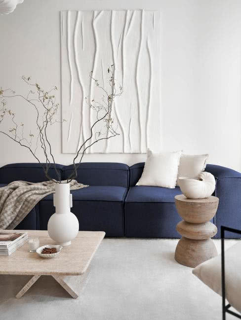 kanapa na tle obrazu 3D