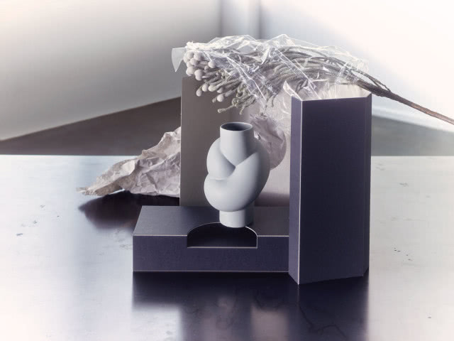 Porcelana w ruchu - odkryj wazony, które ożywiają wnętrza i zachwycają formą