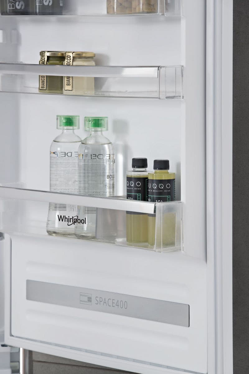 Chłodziarko-zamrażarka Whirlpool SP40 801 EU...