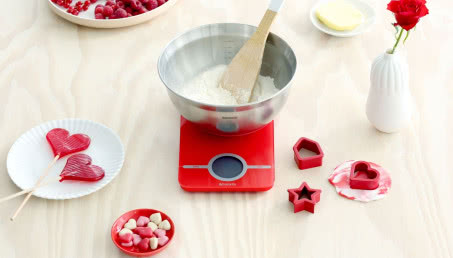 Sprzęty domowe w kolorze Passion Red to idealny prezent na Walentynki!