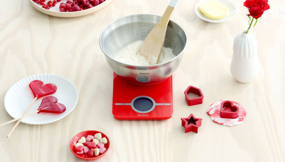 Sprzęty domowe w kolorze Passion Red to idealny prezent na Walentynki!