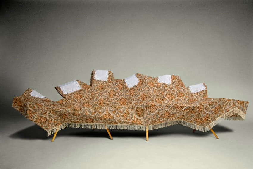 Kanapa z kolekcji "Cozy future". Proj. Hannes...