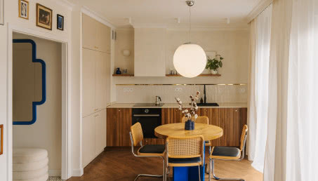 Klimatyczne mieszkanie w odcieniach ciepłego beżu