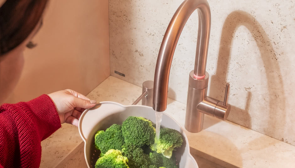 Jedna bateria, cztery rodzaje wody. Nowy standard funkcjonalności w kuchni