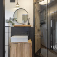 Dom na Pniu - raj ukryty wśród drzew, gdzie natura i design idą w parze!