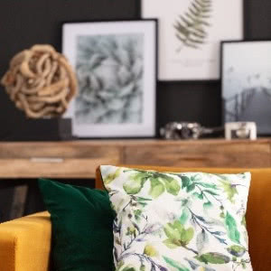 Jak stworzyć własną galerię na ścianie?