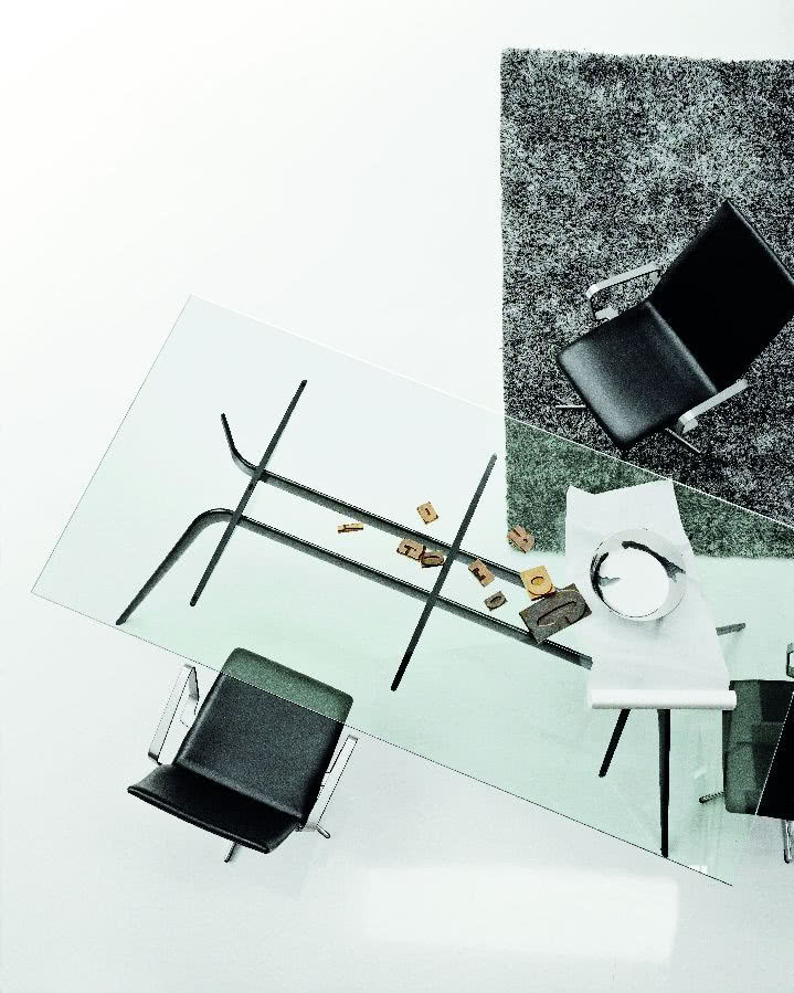 T-NO.1 - biurko z czarnego jesionu, szer. 280 x...