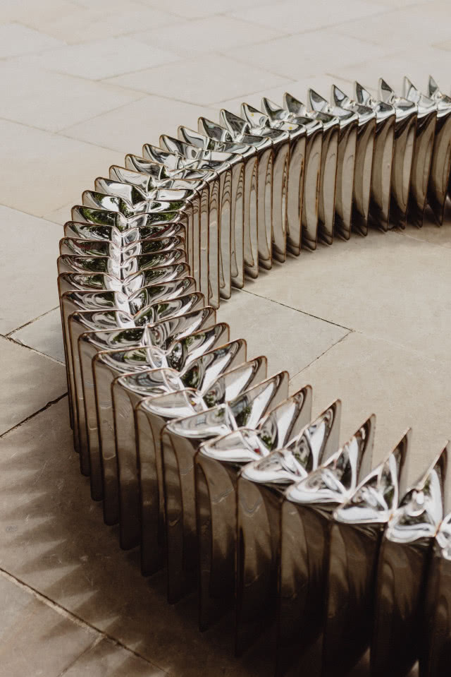 zbliżenie na okrągłą formę