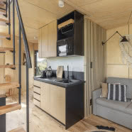 Dom na Pniu - raj ukryty wśród drzew, gdzie natura i design idą w parze!