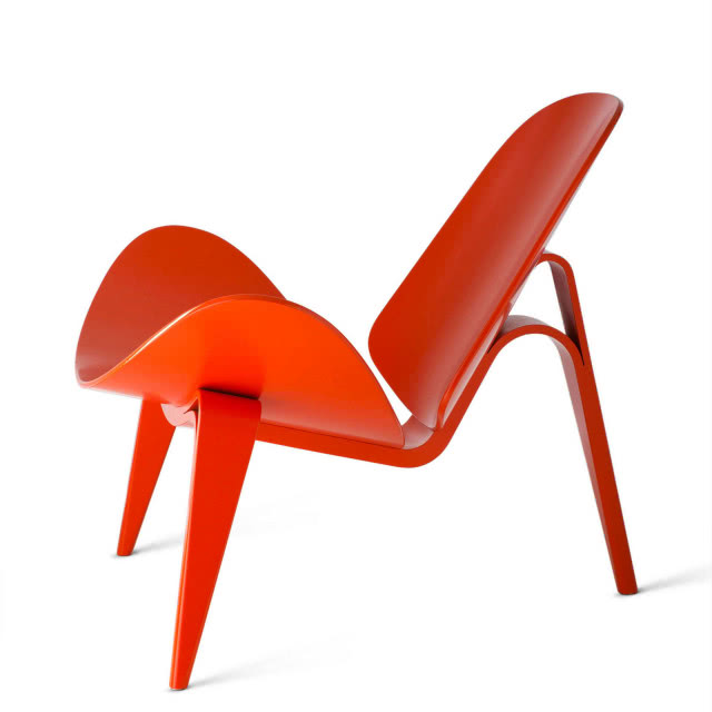 krzesło ukazane bokiem