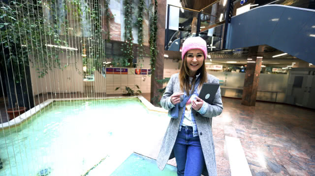 Agnieszka Witkowska, basen, drzewa