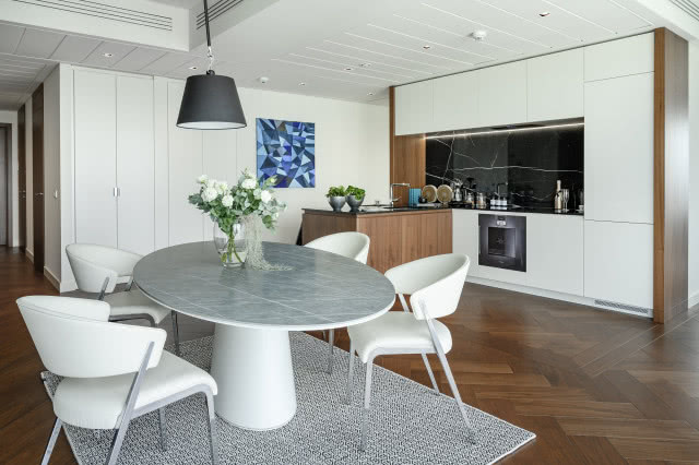 Luksusowy apartament na Złotej 44