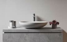 Umywalka nablatowa, meblowa czy wisząca?