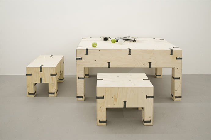 Stół i taborety Pakiet - proj. Oskar Zięta