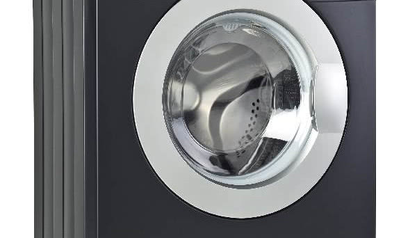 Pralka do małej łazienki - czarna lub aluminiowa