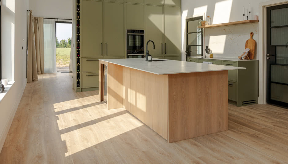 Jak chronić drewniane podłogi?