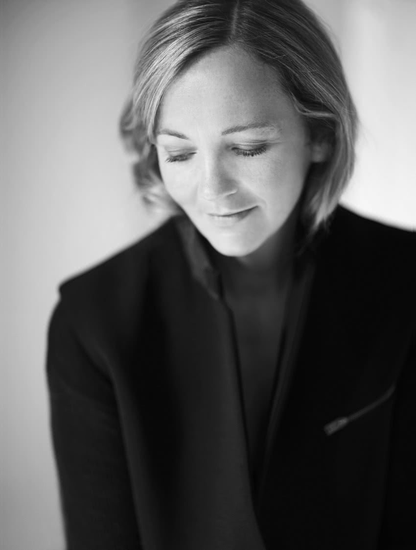 Louise Campbell 
(ur. 1970) 