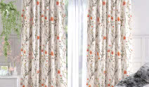 Naturalna harmonia - zasłony z motywem gałązek, które kochają stylowe wnętrza