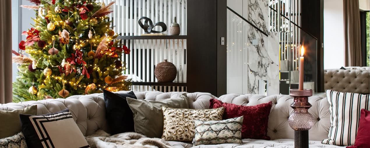 Nagrodzony dom projektu HOLA Design w bożonarodzeniowej odsłonie 