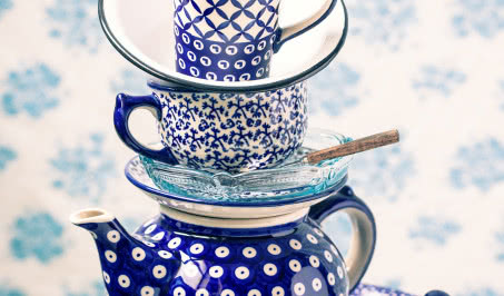 Wzory z ceramiki bolesławieckiej pojawiły się na...hinduskich dywanach!