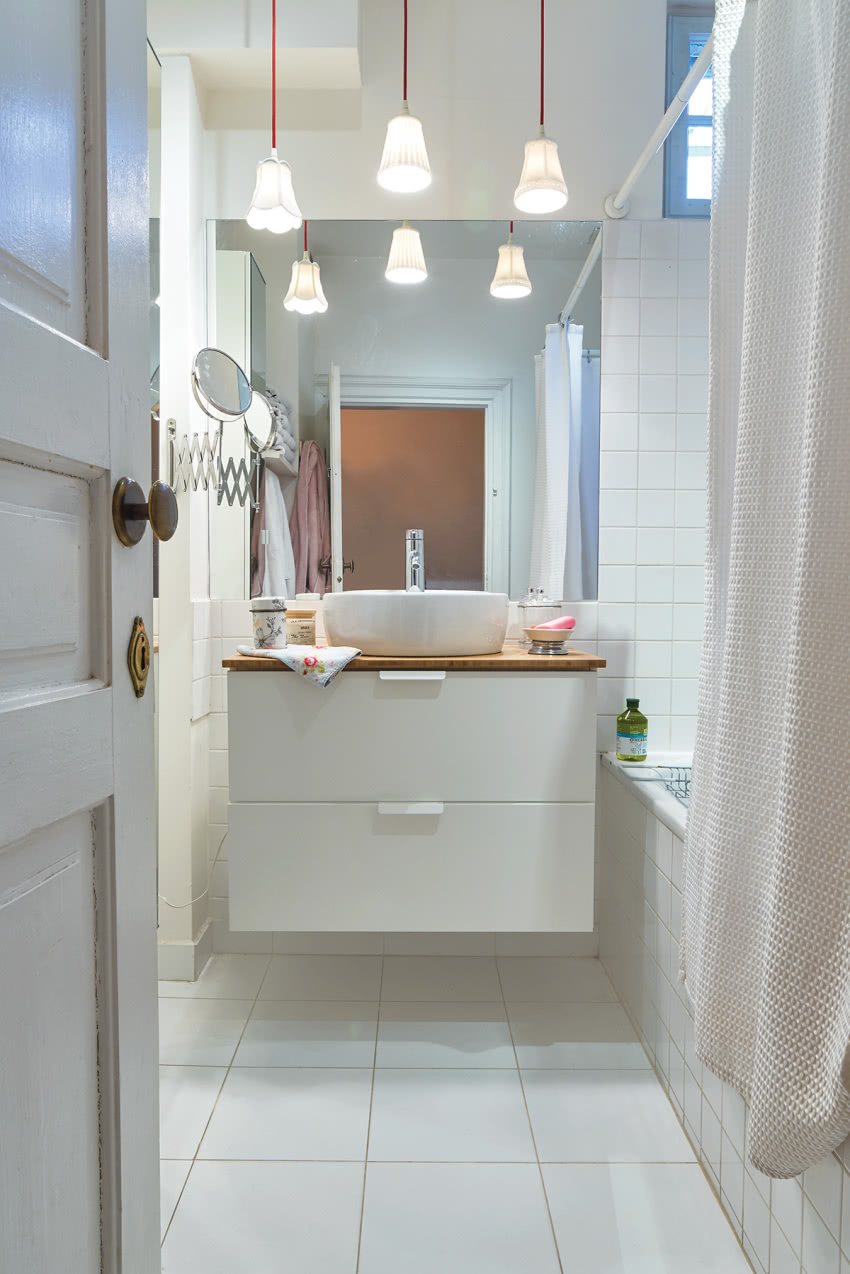 W niewielkiej łazience ważne jest pomysłowe...