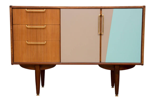 komoda w stylu vintage