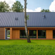 Dom wybudowany przez Simple House. Fot. Bartek...