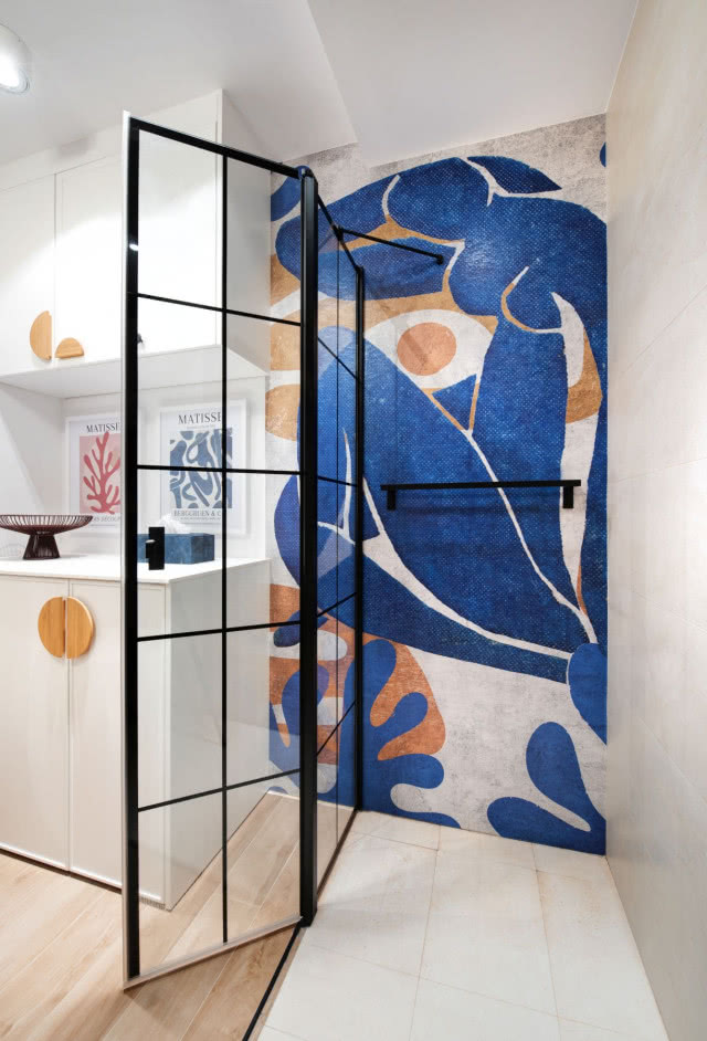 tapeta pod prysznicem