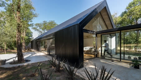 Projekt nowoczesnej stodoły - czym się charakteryzuje, ile kosztuje, jakie ma zalety?