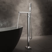 Wolnostojąca wanna Bernstein NADI 170x75 cm