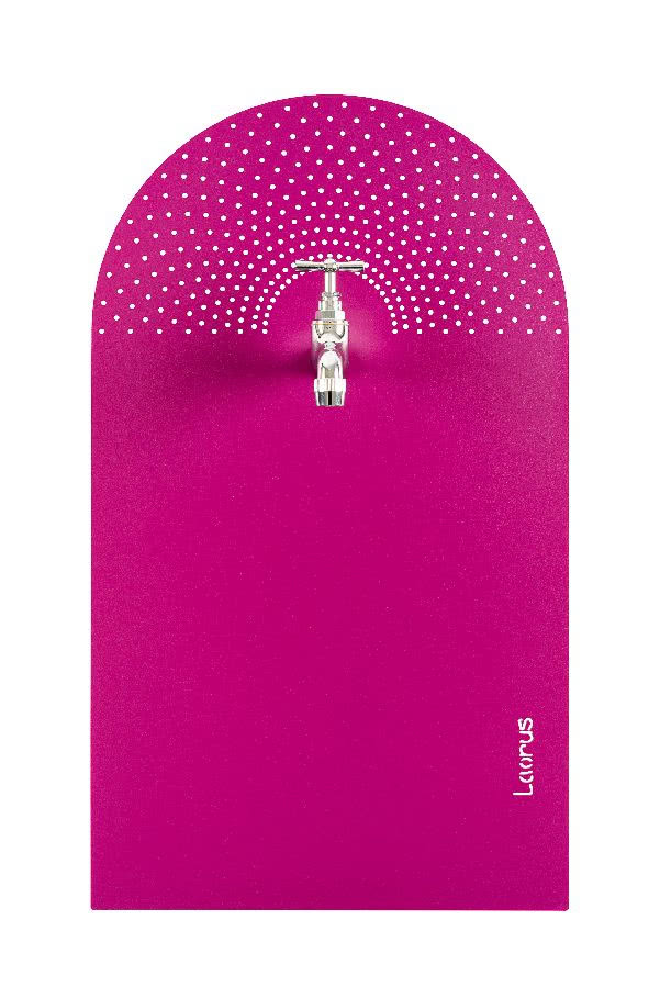 Nowoczesna fontanna ścienna, Laorus