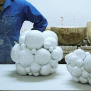 Orientalna lampa wykonana z ceramicznych kul...