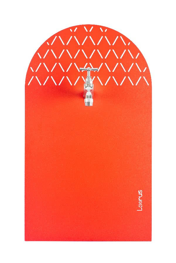 Nowoczesna fontanna ścienna, Laorus