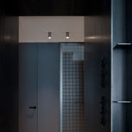 Drewniany domek w czeskich Karkonoszach. Rodzina mieszka tu cały rok!