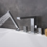 Wolnostojąca wanna Bernstein NADI 170x75 cm