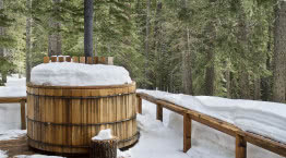 Jacuzzi w ogrodzie - inspiracje, ceny, rodzaje