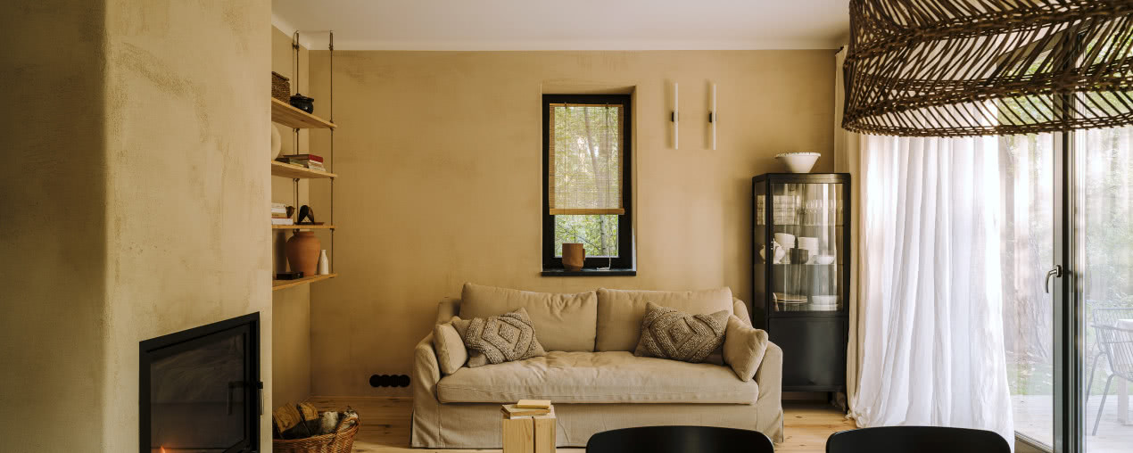 Z zapomnianej ruiny w czarną perełkę - tak powstało Gniazdowo nad rzeką