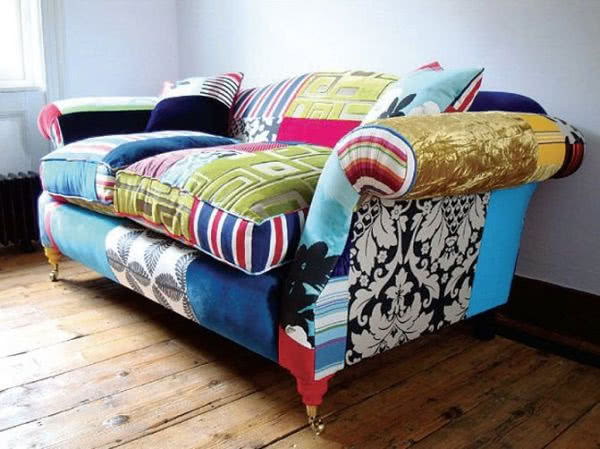 "Ścinki", z których szyte są patchworkowe obicia...