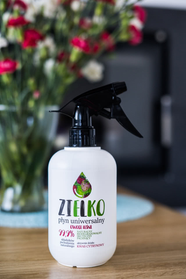 Płyn uniwersalny owoce leśne