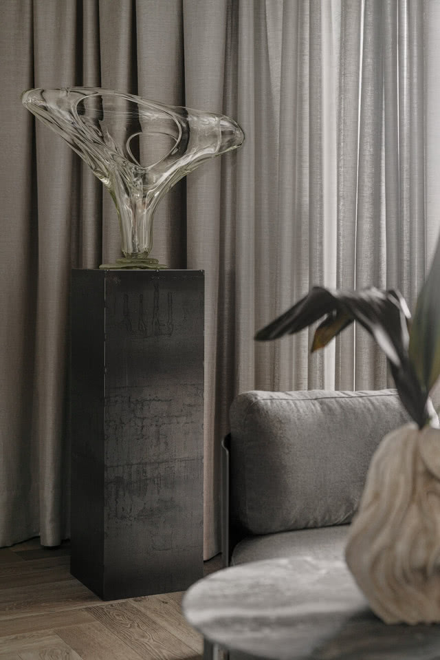 szklana praca „Wiatr” Ireneusza Kilińskiego